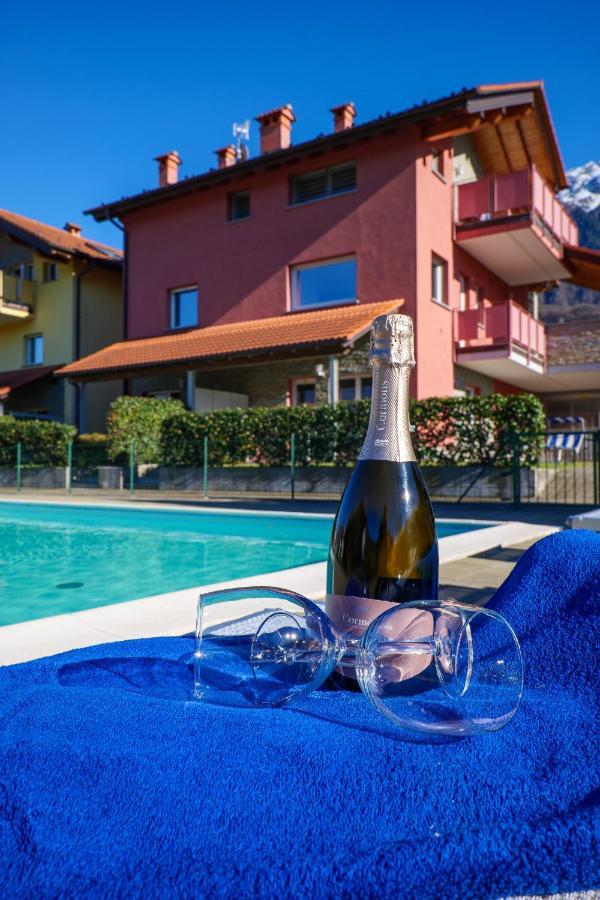Residence Girasole Casa Rossa A Colico Exterior photo